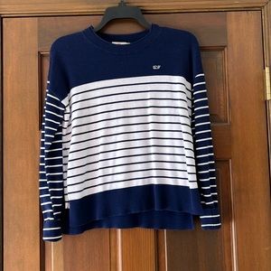 Vineyard Vines girls sweater
